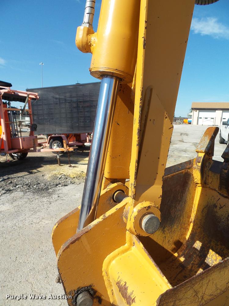 image for item J4806 1998 Case 460 trencher