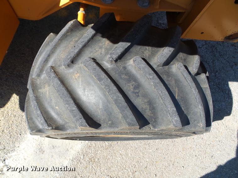 image for item J4806 1998 Case 460 trencher