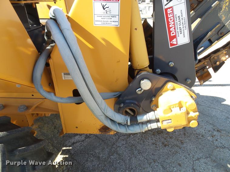 image for item J4806 1998 Case 460 trencher