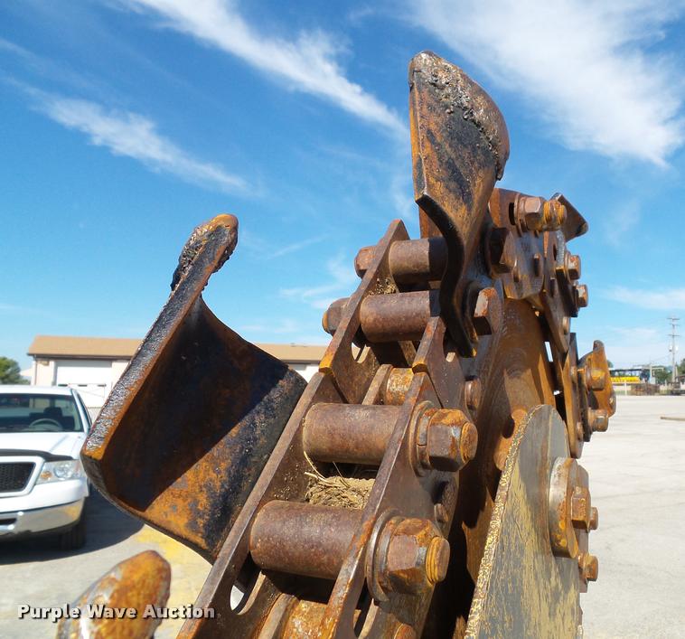 image for item J4806 1998 Case 460 trencher