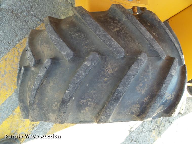 image for item J4806 1998 Case 460 trencher