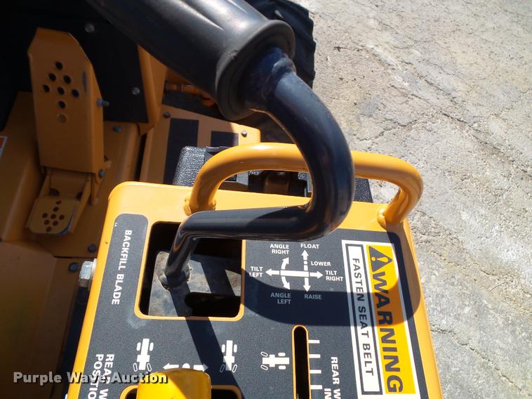 image for item J4806 1998 Case 460 trencher