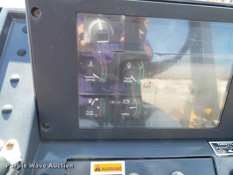 image for item J4806 1998 Case 460 trencher