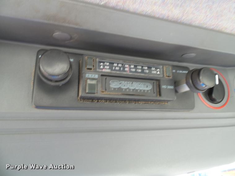 image for item J4807 1997 New Holland 8260 MFWD tractor