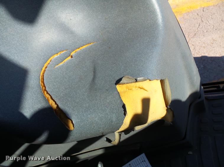 image for item J4807 1997 New Holland 8260 MFWD tractor