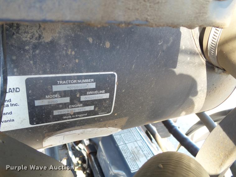 image for item J4807 1997 New Holland 8260 MFWD tractor