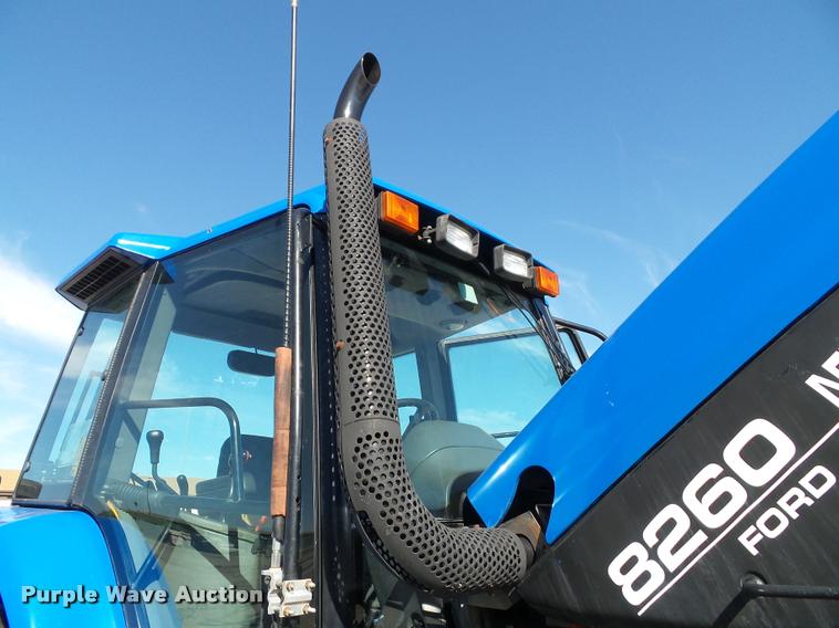 image for item J4807 1997 New Holland 8260 MFWD tractor