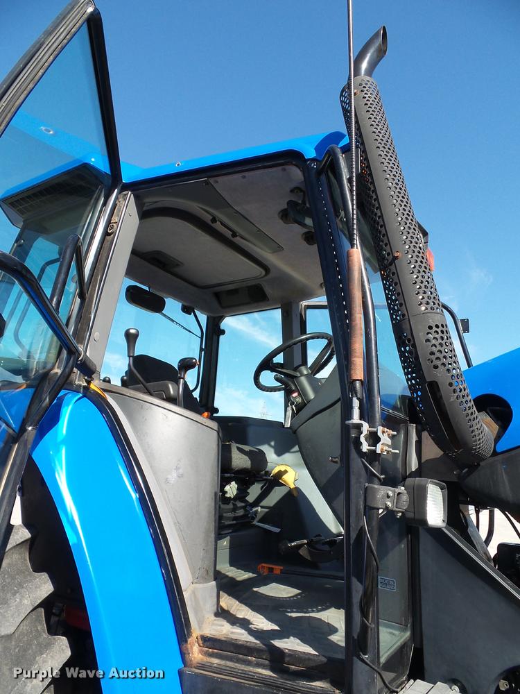 image for item J4807 1997 New Holland 8260 MFWD tractor