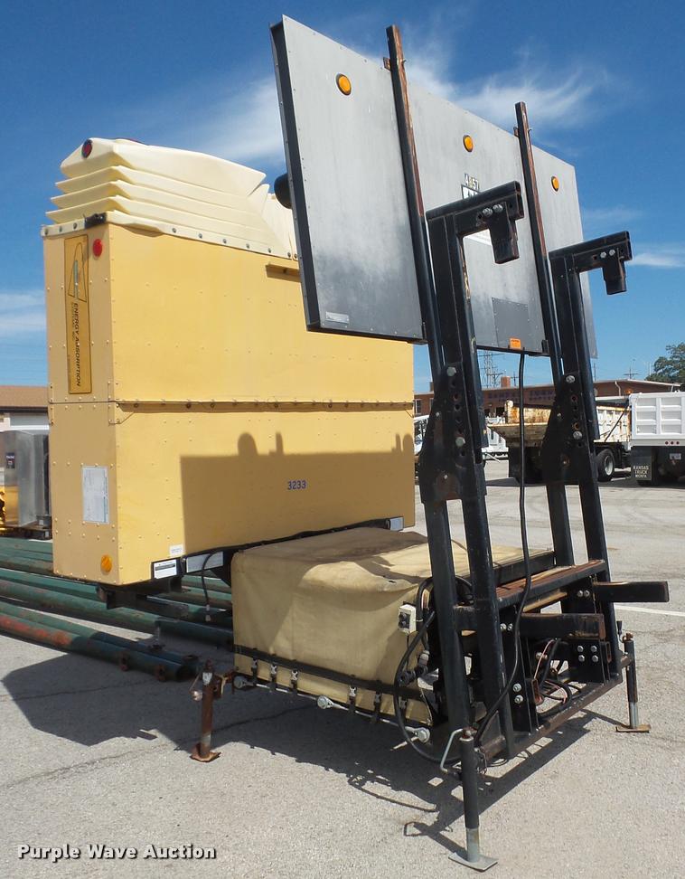 image for item K3542 2003 Energy Absorption Sys crash attenuator with arrow board