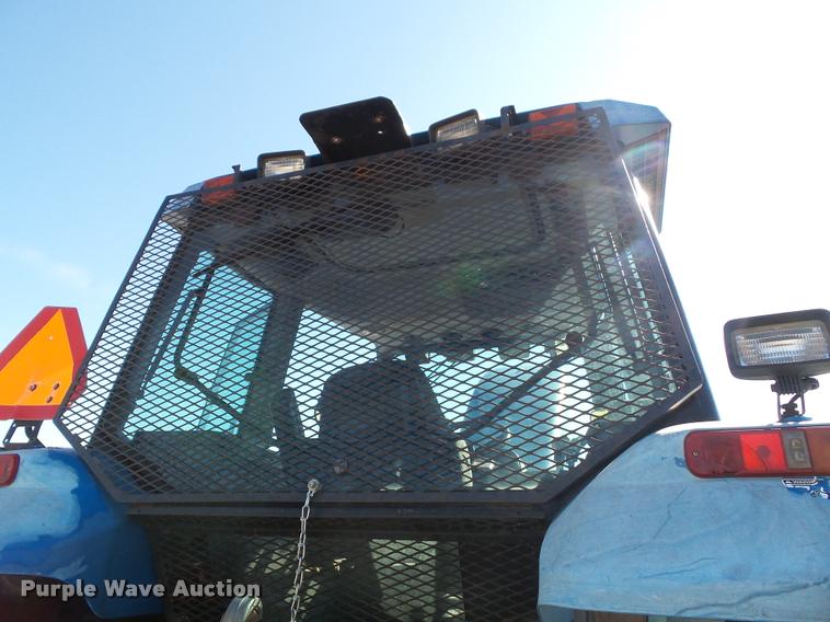 image for item K8230 1997 New Holland 8260 MFWD tractor