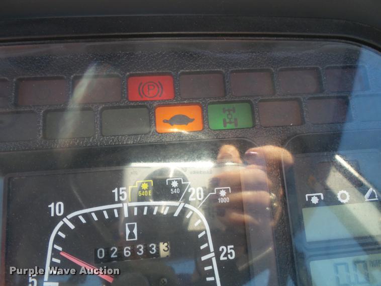 image for item K8233 1998 New Holland 8260 MFWD tractor