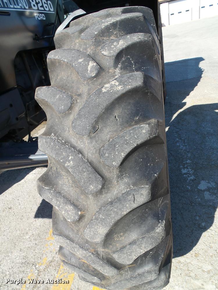 image for item K8233 1998 New Holland 8260 MFWD tractor