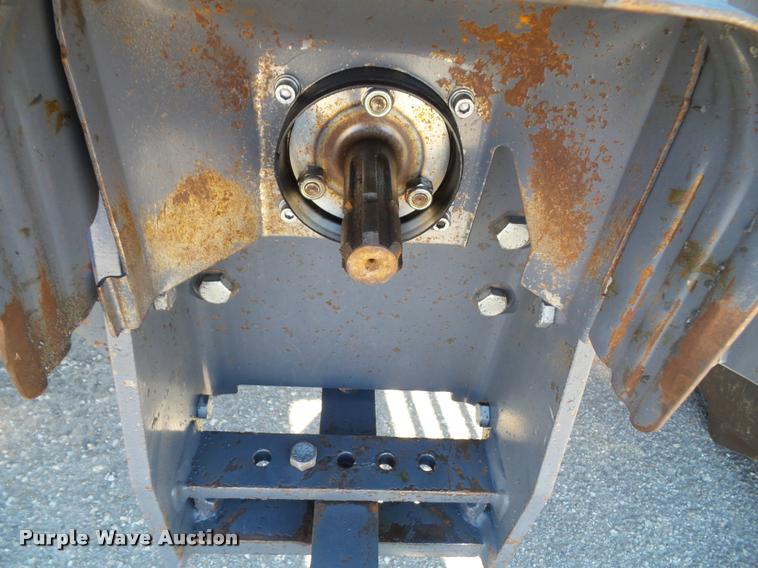 image for item K8233 1998 New Holland 8260 MFWD tractor