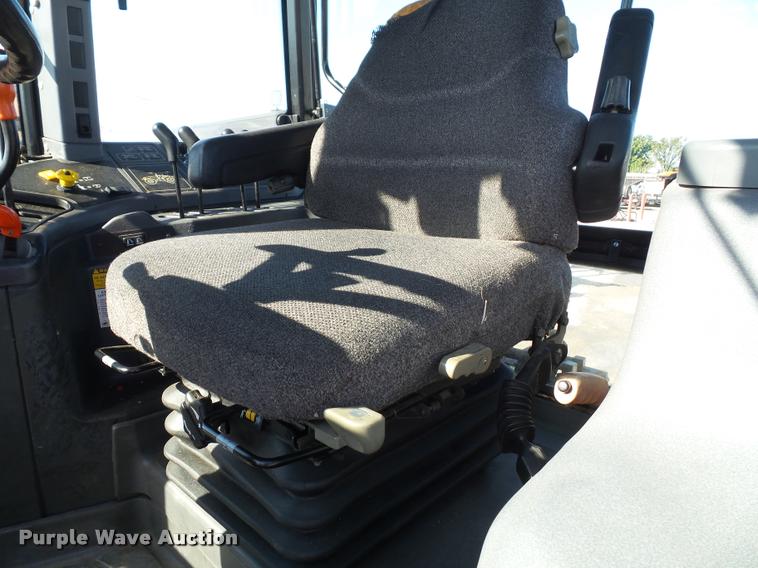 image for item K8234 1998 New Holland 8260 MFWD tractor