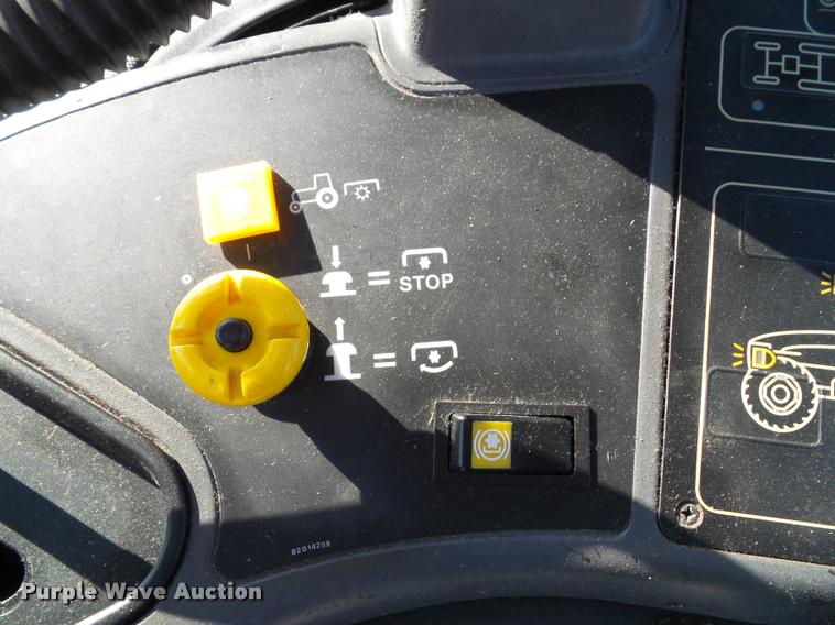 image for item K8234 1998 New Holland 8260 MFWD tractor