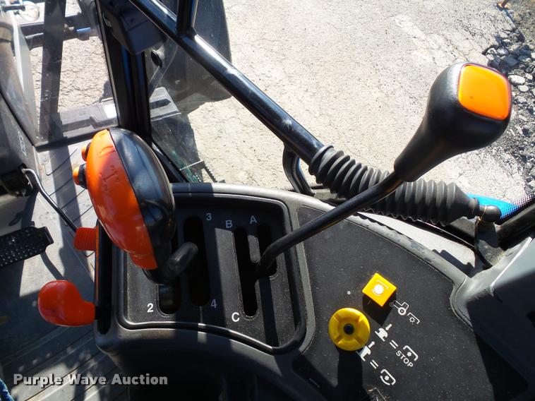 image for item K8234 1998 New Holland 8260 MFWD tractor