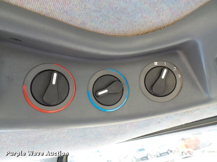 image for item K8234 1998 New Holland 8260 MFWD tractor