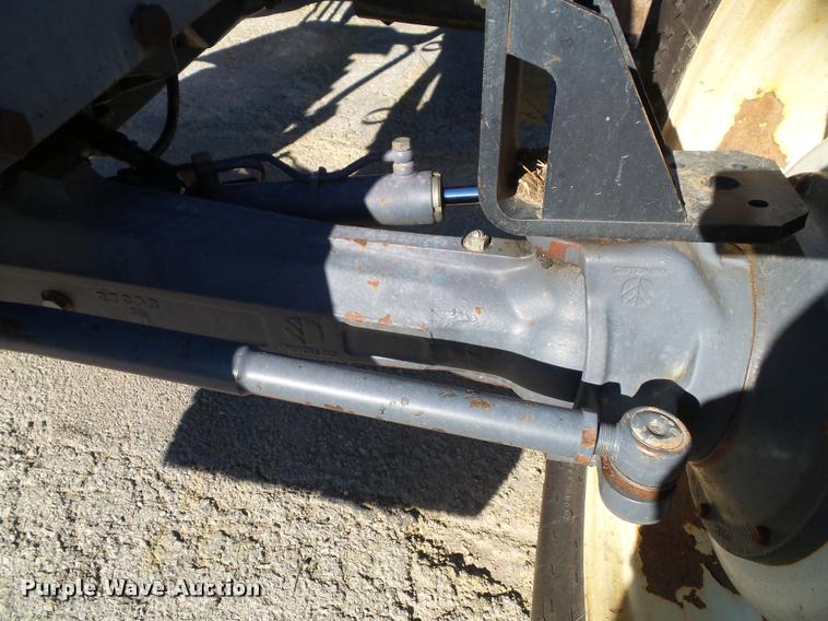 image for item K8234 1998 New Holland 8260 MFWD tractor