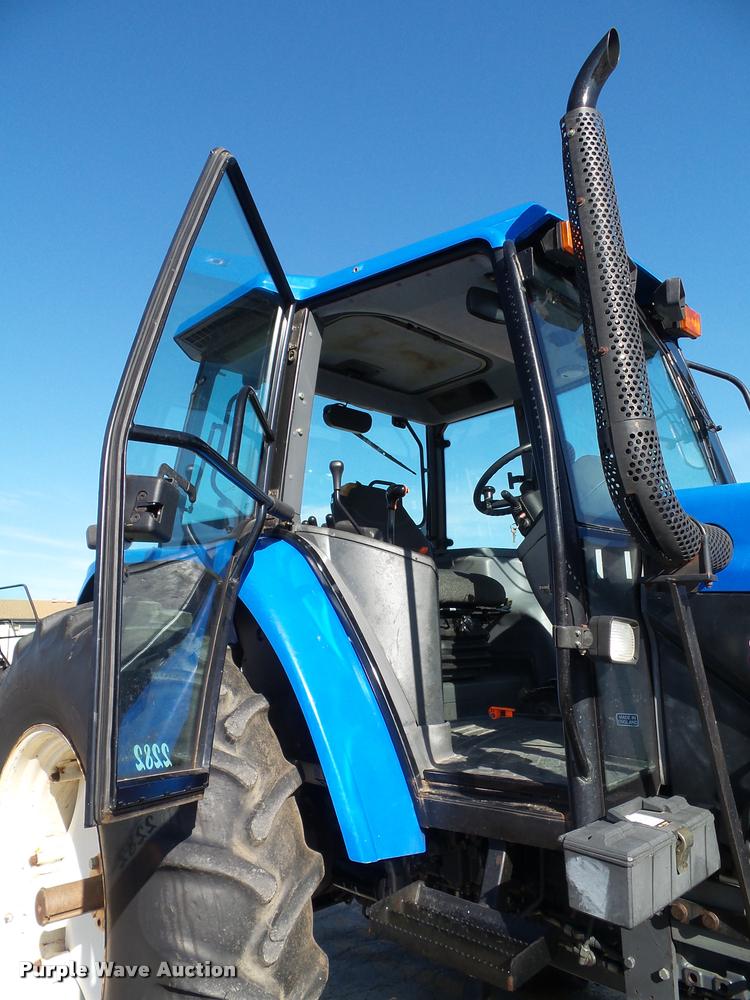 image for item K8234 1998 New Holland 8260 MFWD tractor