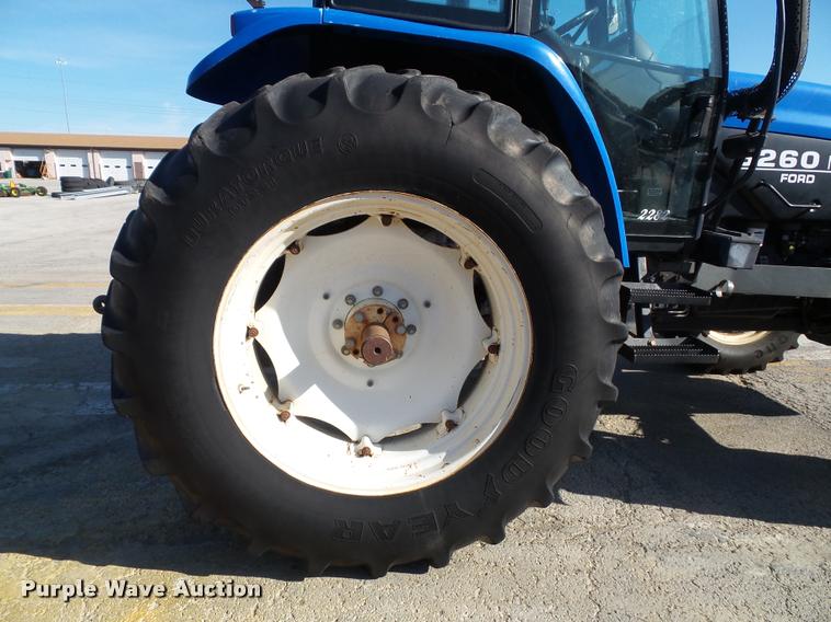 image for item K8234 1998 New Holland 8260 MFWD tractor