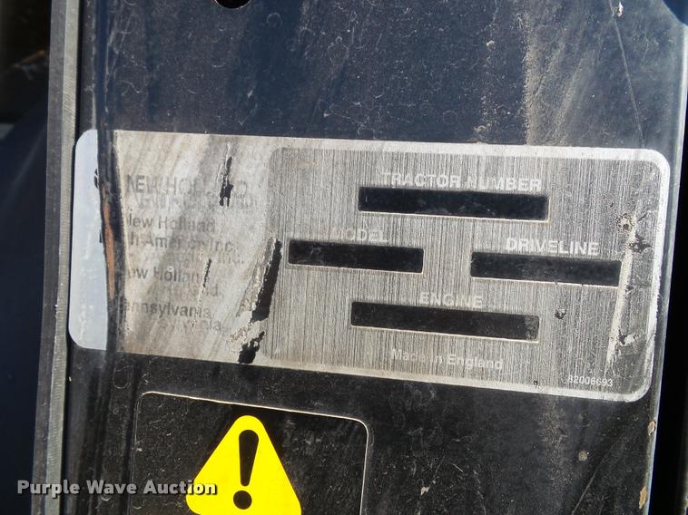 image for item K8234 1998 New Holland 8260 MFWD tractor