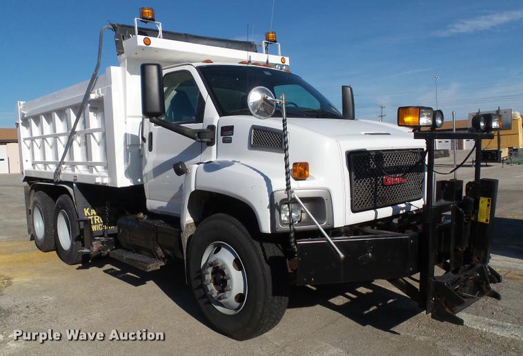 image for item K8236 2006 GMC C8500 dump truck