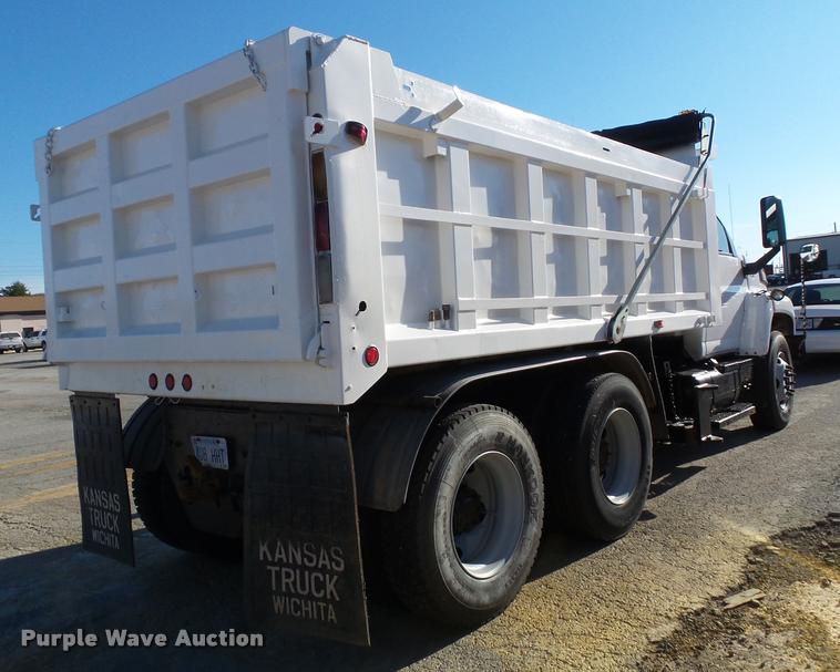 image for item K8236 2006 GMC C8500 dump truck