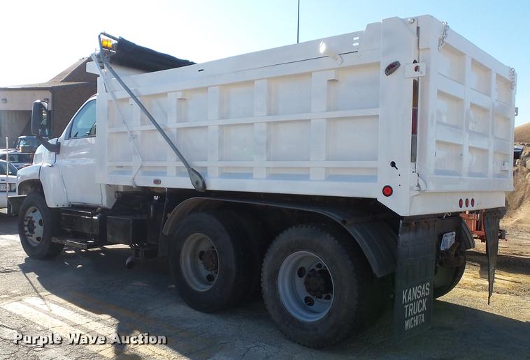 image for item K8236 2006 GMC C8500 dump truck