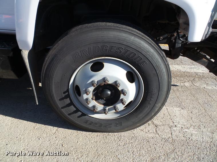 image for item K8236 2006 GMC C8500 dump truck