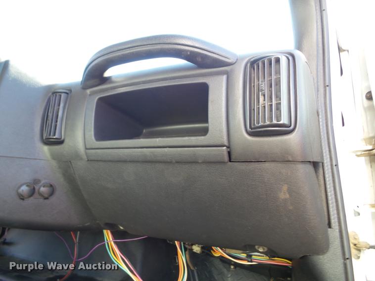 image for item K8236 2006 GMC C8500 dump truck