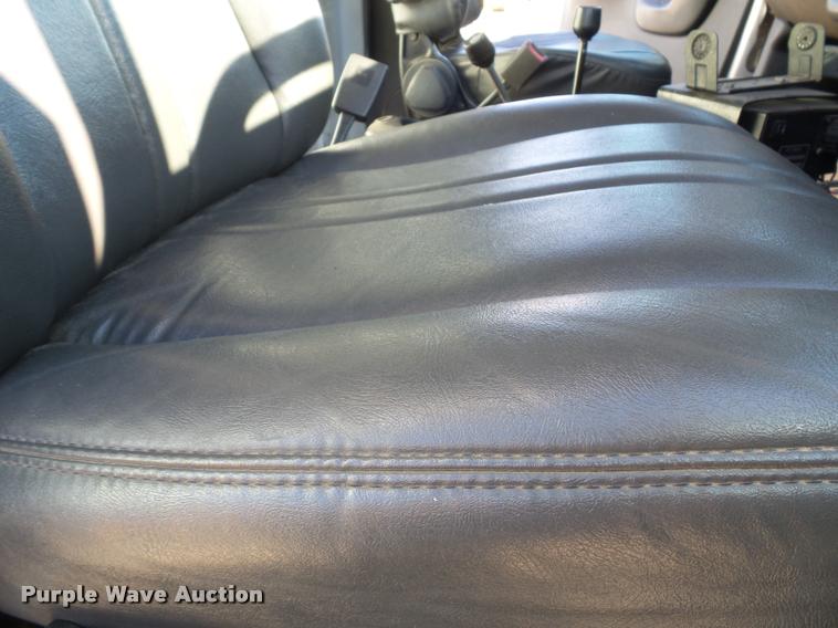 image for item K8236 2006 GMC C8500 dump truck