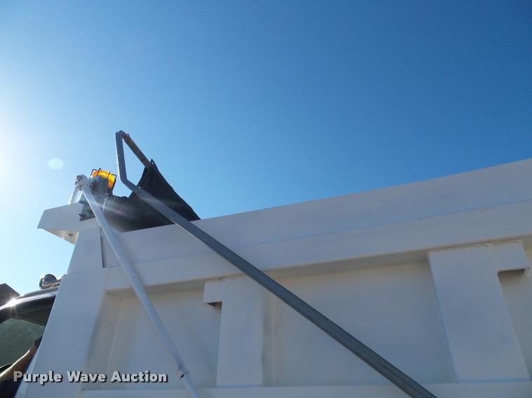 image for item K8236 2006 GMC C8500 dump truck