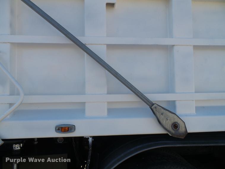 image for item K8236 2006 GMC C8500 dump truck