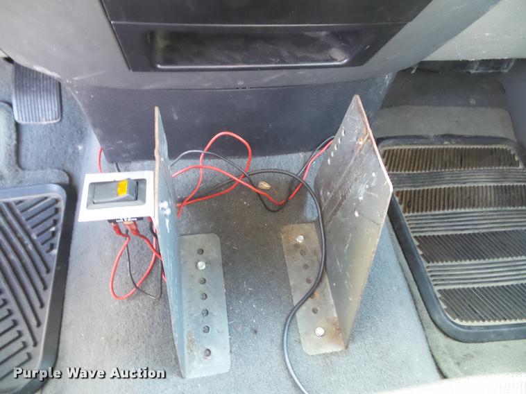 image for item K8237 2006 Ford F150 XLT SuperCab pickup truck