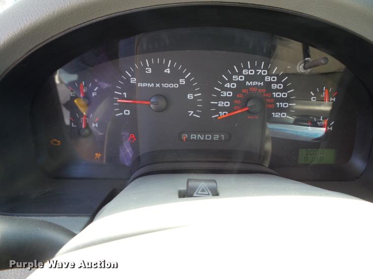 image for item K8237 2006 Ford F150 XLT SuperCab pickup truck