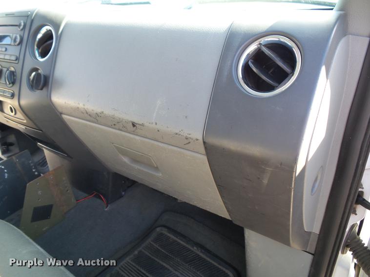 image for item K8237 2006 Ford F150 XLT SuperCab pickup truck