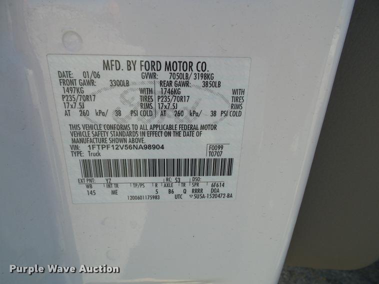 image for item K8237 2006 Ford F150 XLT SuperCab pickup truck