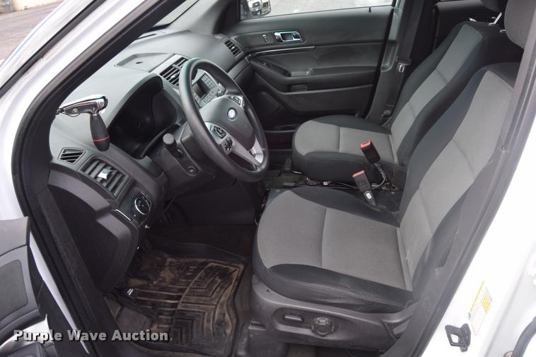 image for item L3872 2014 Ford Explorer Police Interceptor Utility SUV