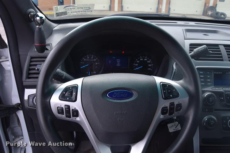 image for item L3872 2014 Ford Explorer Police Interceptor Utility SUV