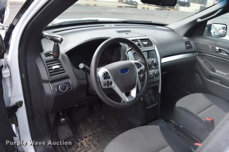 image for item L3874 2013 Ford Explorer Police Interceptor Utility SUV