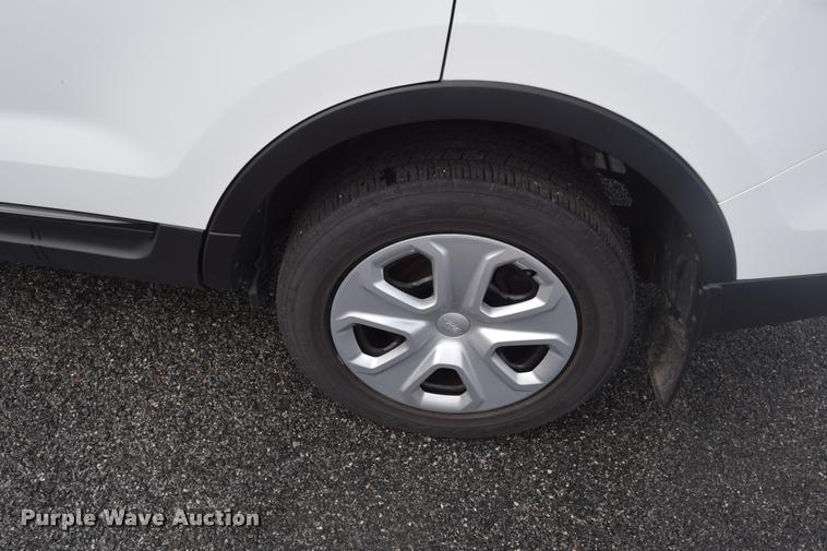 image for item L3874 2013 Ford Explorer Police Interceptor Utility SUV