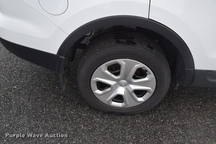 image for item L3874 2013 Ford Explorer Police Interceptor Utility SUV