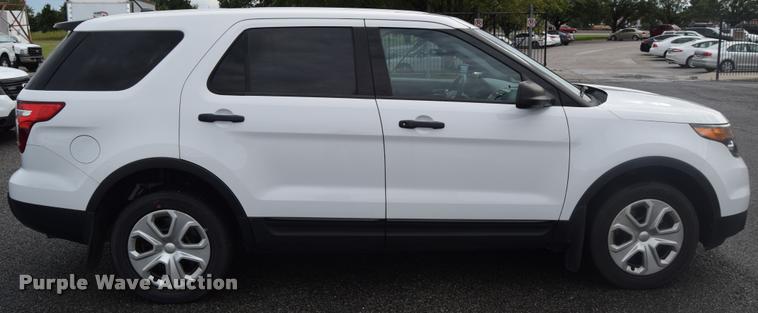 image for item L3875 2013 Ford Explorer Police Interceptor Utility SUV