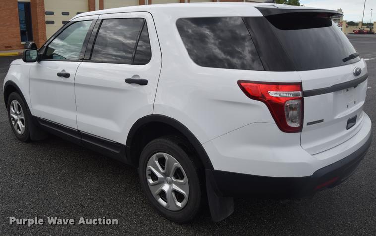 image for item L3876 2013 Ford Explorer Police Interceptor Utility SUV