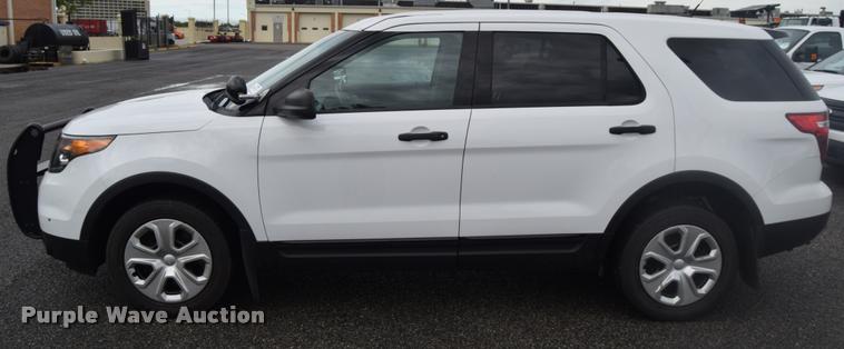 image for item L3876 2013 Ford Explorer Police Interceptor Utility SUV