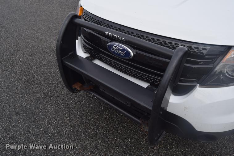 image for item L3876 2013 Ford Explorer Police Interceptor Utility SUV