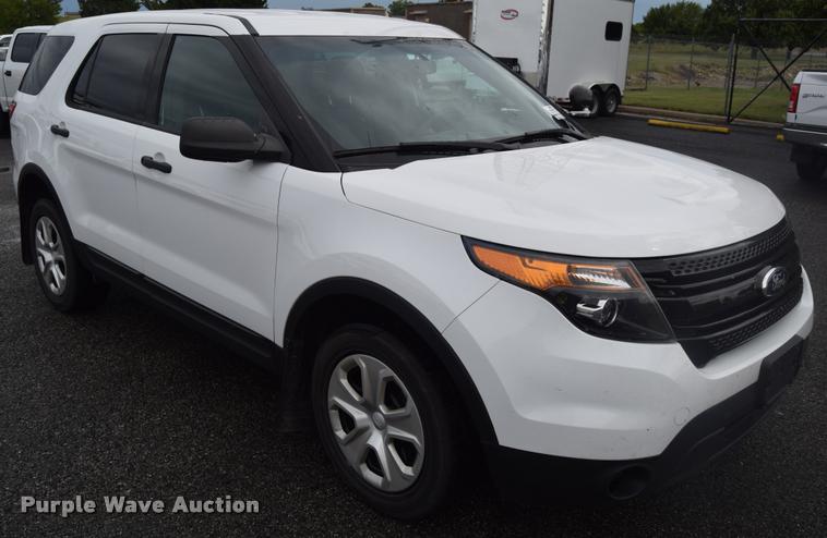 image for item L3877 2013 Ford Explorer Police Interceptor Utility SUV