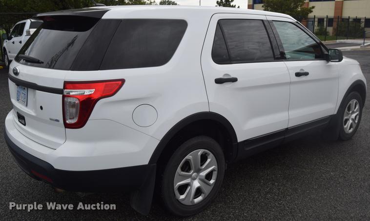 image for item L3877 2013 Ford Explorer Police Interceptor Utility SUV