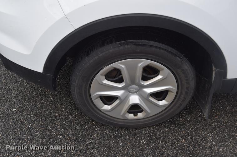 image for item L3877 2013 Ford Explorer Police Interceptor Utility SUV