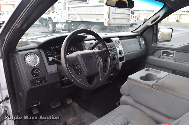 image for item L3878 2011 Ford F150 XLT pickup truck